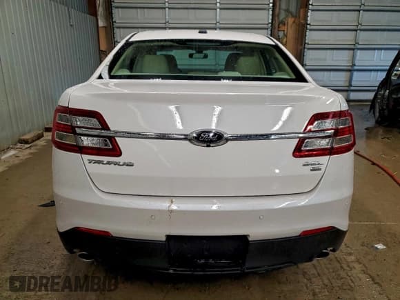 ✅ 2016 Ford Taurus SEL • VIN: 1FAHP2H86GG157415 • Lot: 94515065. Listed on Copart with 29,599 mi. Free auction sales archive from the USA and detailed vehicle history report at DreamBid. Image 6.