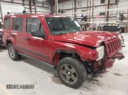 ✅ 2006 Jeep Commander • VIN: 1J8HG48K16C302814 • Lot: 41997368. Wystawiony na IAAI z przebiegiem 218 598 mil. Bezpłatny archiwum sprzedaży aukcyjnych z USA i szczegółowy raport historii pojazdu na DreamBid. Zdjęcie 1.