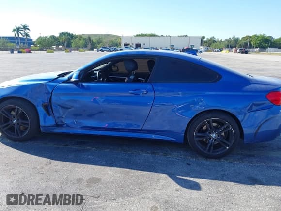 ✅ 2015 BMW 4 Series 428i xDrive • VIN: WBA3N9C57FK247763 • Lot: 41783892. Listed on IAAI with 158,813 mi. Free auction sales archive from the USA and detailed vehicle history report at DreamBid. Image 6.