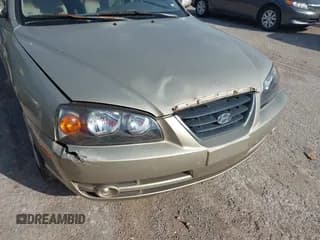 ✅ 2005 Hyundai Elantra GLS • VIN: KMHDN46DX5U109033 • Lot: 42586032. Wystawiony na IAAI z przebiegiem 119 550 mil. Bezpłatny archiwum sprzedaży aukcyjnych z USA i szczegółowy raport historii pojazdu na DreamBid. Zdjęcie 6.