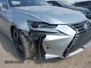 ✅ 2017 Lexus IS 200t • VIN: JTHBA1D23H5059662 • Lot: 43470484. Wystawiony na IAAI z przebiegiem 71 518 mil. Bezpłatny archiwum sprzedaży aukcyjnych z USA i szczegółowy raport historii pojazdu na DreamBid. Zdjęcie 6.