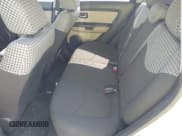 ✅ 2012 Kia Soul + • VIN: KNDJT2A66C7469339 • Lot: 42688225. Wystawiony na IAAI z przebiegiem 138 392 mil. Bezpłatny archiwum sprzedaży aukcyjnych z USA i szczegółowy raport historii pojazdu na DreamBid. Zdjęcie 8.