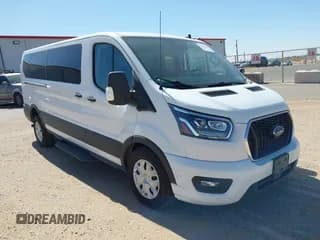 ✅ 2023 Ford Transit Passenger XL • VIN: 1FBAX2Y89PKA45043 • Лот: 39253709. Опубликован ранее на IAAI с пробегом 54 625 миль. Бесплатный доступ к архиву аукционных продаж из США и подробный отчёт об истории автомобиля на DreamBid. Изображение 1.