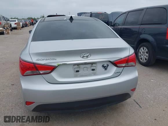 2014 Hyundai Sonata Limited с VIN 5NPEC4AC6EH884520, выставлен на аукционе IAAI как лот 41832196 с пробегом 162 516 миль миль и . История ставок и продаж доступна на DreamBid. Изображение 16.