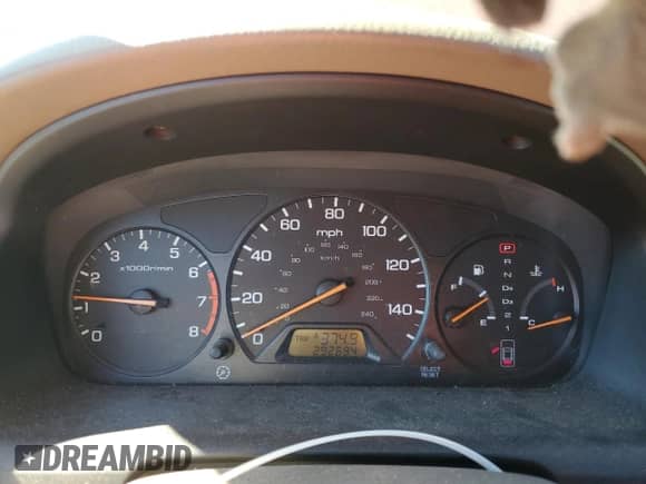 2001 Honda Accord EX z VIN 1HGCG56621A020829, wystawiony jako Copart lot #85272945 z przebiegiem 292 694 mil mil oraz Szkoda całkowita • Salvage title. Historia ofert i sprzedaży dostępna na DreamBid. Obrazek 9.