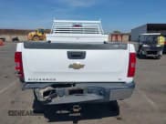 ✅ 2008 Chevrolet Silverado 2500HD 1LT • VIN: 1GCHK29K88E214195 • Lot: 42606508. Wystawiony na IAAI z przebiegiem 144 506 mil. Bezpłatny archiwum sprzedaży aukcyjnych z USA i szczegółowy raport historii pojazdu na DreamBid. Zdjęcie 16.