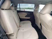 ✅ 2020 Toyota Highlander Hybrid Limited • VIN: 5TDDBRCH0LS006450 • Lot: 48586693. Listed on Copart with 33,939 mi. Free auction sales archive from the USA and detailed vehicle history report at DreamBid. Image 11.