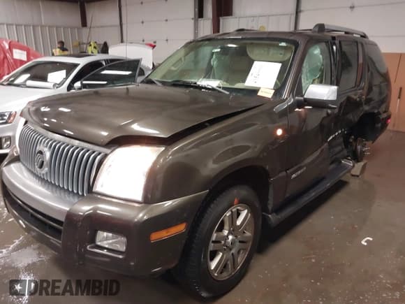 ✅ 2008 Mercury Mountaineer Premier • VIN: 4M2EU48E28UJ12430 • Lot: 41549600. Listed on IAAI with 62,651 mi. Free auction sales archive from the USA and detailed vehicle history report at DreamBid. Image 2.