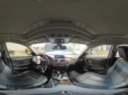 ✅ 2015 BMW 3 Series 328i xDrive • VIN: WBA3B5G51FNS14221 • Lot: 56482665. Wystawiony na Copart z przebiegiem 106 269 mil. Bezpłatny archiwum sprzedaży aukcyjnych z USA i szczegółowy raport historii pojazdu na DreamBid. Zdjęcie 14.