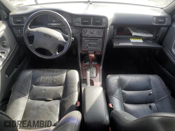 ✅ 2000 Volvo V70 • VIN: YV1LW61J5Y2731717 • Lot: 73036744. Listed on Copart with Not provided. Free auction sales archive from the USA and detailed vehicle history report at DreamBid. Image 8.