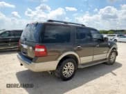 ✅ 2008 Ford Expedition Eddie Bauer • VIN: 1FMFU17508LA85594 • Лот: 71113535. Опубликован ранее на Copart с пробегом 301 691 миль. Бесплатный доступ к архиву аукционных продаж из США и подробный отчёт об истории автомобиля на DreamBid. Изображение 3.