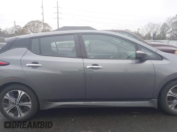 ✅ 2020 Nissan LEAF SV • VIN: 1N4AZ1CP8LC302444 • Лот: 43877929. Опубликован ранее на IAAI с пробегом 52 691 миль. Бесплатный доступ к архиву аукционных продаж из США и подробный отчёт об истории автомобиля на DreamBid. Изображение 13.