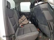 ✅ 2015 GMC Sierra 2500HD SLE • VIN: 1GT22YEG2FZ123939 • Lot: 58655785. Wystawiony na Copart z przebiegiem Nie podano. Bezpłatny archiwum sprzedaży aukcyjnych z USA i szczegółowy raport historii pojazdu na DreamBid. Zdjęcie 10.