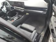 ✅ 2024 BMW 5 Series 540i xDrive • VIN: WBA63FJ0XRCR86553 • Лот: 71661834. Опубликован ранее на Copart с пробегом Не указан. Бесплатный доступ к архиву аукционных продаж из США и подробный отчёт об истории автомобиля на DreamBid. Изображение 8.