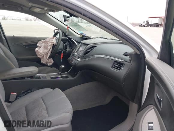 ✅ 2016 Chevrolet Impala LS • VIN: 2G11X5SA9G9204940 • Лот: 41636105. Опубликован ранее на IAAI с пробегом 75 159 миль. Бесплатный доступ к архиву аукционных продаж из США и подробный отчёт об истории автомобиля на DreamBid. Изображение 5.