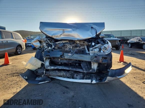 ✅ 2014 Toyota Camry LE • VIN: 4T4BF1FK3ER412839 • Lot: 83980295. Wystawiony na Copart z przebiegiem 134 774 mil. Bezpłatny archiwum sprzedaży aukcyjnych z USA i szczegółowy raport historii pojazdu na DreamBid. Zdjęcie 5.