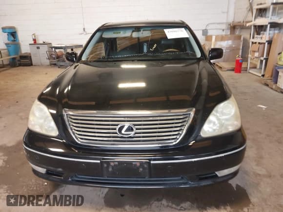 ✅ 2005 Lexus LS 430 • VIN: JTHBN36FX55028811 • Лот: 43000776. Опубликован ранее на IAAI с пробегом 260 139 миль. Бесплатный доступ к архиву аукционных продаж из США и подробный отчёт об истории автомобиля на DreamBid. Изображение 13.