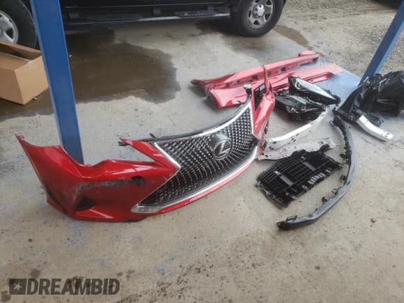 ✅ 2019 Lexus RC 350 • VIN: JTHHZ5BC9K5019521 • Lot: 85897875. Wystawiony na Copart z przebiegiem 24 554 mil. Bezpłatny archiwum sprzedaży aukcyjnych z USA i szczegółowy raport historii pojazdu na DreamBid. Zdjęcie 12.