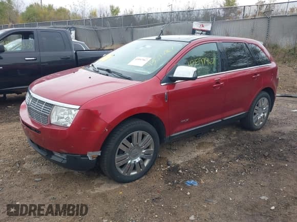 ✅ 2008 Lincoln MKX • VIN: 2LMDU88C68BJ17658 • Lot: 43597967. Listed on IAAI with 92,430 mi. Free auction sales archive from the USA and detailed vehicle history report at DreamBid. Image 2.
