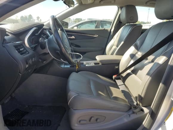 ✅ 2018 Chevrolet Impala Premier • VIN: 2G1125S3XJ9127518 • Лот: 76233374. Опубликован ранее на Copart с пробегом 111 529 миль. Бесплатный доступ к архиву аукционных продаж из США и подробный отчёт об истории автомобиля на DreamBid. Изображение 7.