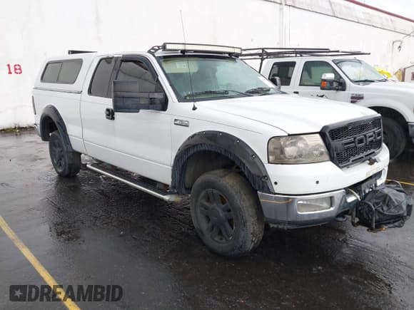 ✅ 2004 Ford F-150 XLT • VIN: 1FTPX14544FA26190 • Lot: 42532807. Listed on IAAI with 176,069 mi. Free auction sales archive from the USA and detailed vehicle history report at DreamBid. Image 1.