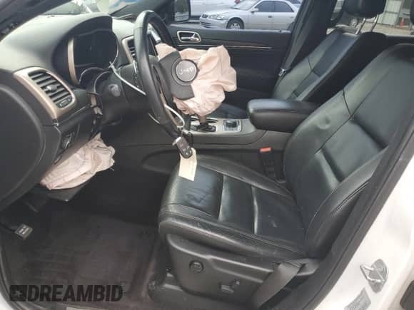 2017 Jeep Grand Cherokee Limited with VIN 1C4RJFBG4HC862858, listed as a Copart auction lot 82349945 with 83,721 mi miles and Salvage title. Bid and sale history available at DreamBid. Image 7.