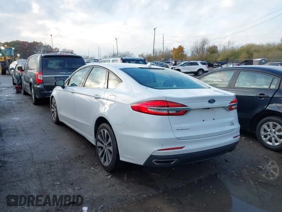 ✅ 2020 Ford Fusion SE • VIN: 3FA6P0T91LR241205 • Лот: 43637091. Опубликован ранее на IAAI с пробегом 56 996 миль. Бесплатный доступ к архиву аукционных продаж из США и подробный отчёт об истории автомобиля на DreamBid. Изображение 3.