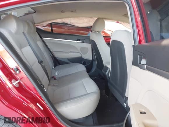 ✅ 2020 Hyundai Elantra SE • VIN: KMHD74LF5LU899290 • Лот: 43030382. Опубликован ранее на IAAI с пробегом 86 490 миль. Бесплатный доступ к архиву аукционных продаж из США и подробный отчёт об истории автомобиля на DreamBid. Изображение 8.