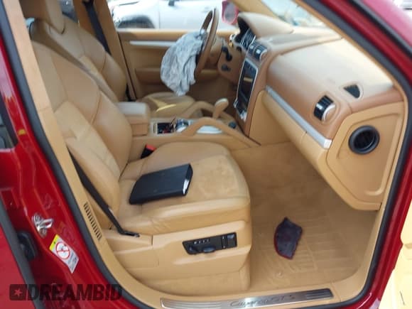 ✅ 2008 Porsche Cayenne GTS • VIN: WP1AD29P18LA72953 • Lot: 42092678. Listed on IAAI with 49,306 mi. Free auction sales archive from the USA and detailed vehicle history report at DreamBid. Image 5.