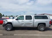 ✅ 2011 Chevrolet Silverado 1500 LTZ • VIN: 3GCPKTE32BG211714 • Lot: 42917300. Wystawiony na IAAI z przebiegiem 161 706 mil. Bezpłatny archiwum sprzedaży aukcyjnych z USA i szczegółowy raport historii pojazdu na DreamBid. Zdjęcie 14.