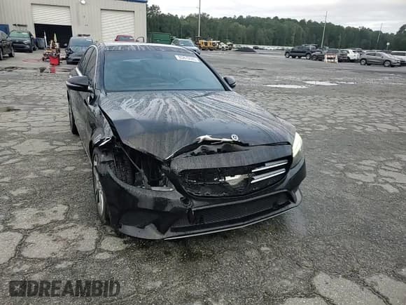 ✅ 2020 Mercedes-Benz C 300 • VIN: W1KWF8DB4LR593483 • Lot: 85870685. Listed on Copart with 63,379 mi. Free auction sales archive from the USA and detailed vehicle history report at DreamBid. Image 13.