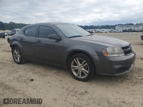 ✅ 2014 Dodge Avenger SE • VIN: 1C3CDZAB3EN201671 • Lot: 85526315. Listed on Copart with 225,923 mi. Free auction sales archive from the USA and detailed vehicle history report at DreamBid. Image 4.