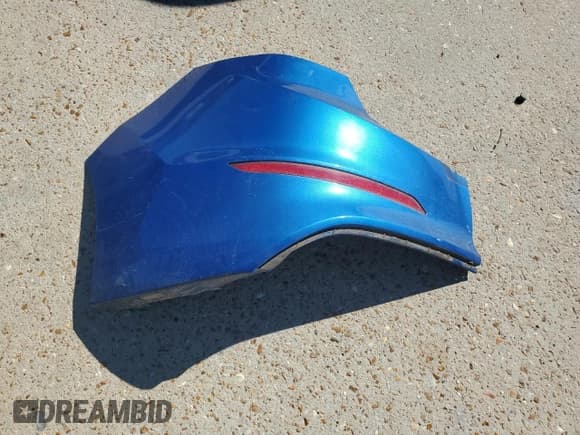 ✅ 2017 Hyundai Elantra Limited • VIN: KMHD84LF4HU225765 • Lot: 87038995. Listed on Copart with 132,301 mi. Free auction sales archive from the USA and detailed vehicle history report at DreamBid. Image 12.