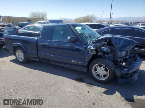 ✅ 2000 Chevrolet S-10 LS • VIN: 1GCCS19W2Y8253502 • Лот: 46903875. Опубликован ранее на Copart с пробегом 124 135 миль. Бесплатный доступ к архиву аукционных продаж из США и подробный отчёт об истории автомобиля на DreamBid. Изображение 4.