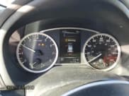 ✅ 2018 Nissan Sentra SR • VIN: 3N1AB7AP9JY230780 • Лот: 86226305. Опубликован ранее на Copart с пробегом 75 718 миль. Бесплатный доступ к архиву аукционных продаж из США и подробный отчёт об истории автомобиля на DreamBid. Изображение 9.