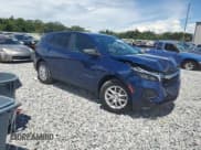 ✅ 2022 Chevrolet Equinox LS • VIN: 3GNAXSEV8NS235902 • Lot: 69898105. Wystawiony na Copart z przebiegiem 29 581 mil. Bezpłatny archiwum sprzedaży aukcyjnych z USA i szczegółowy raport historii pojazdu na DreamBid. Zdjęcie 4.