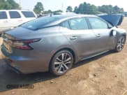 ✅ 2020 Nissan Maxima SV • VIN: 1N4AA6CV6LC370308 • Лот: 42920833. Опубликован ранее на IAAI с пробегом 112 482 миль. Бесплатный доступ к архиву аукционных продаж из США и подробный отчёт об истории автомобиля на DreamBid. Изображение 4.