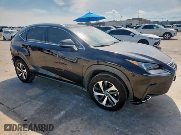 ✅ 2021 Lexus NX 300 • VIN: JTJGARBZ3M2198270 • Лот: 68637445. Опубликован ранее на Copart с пробегом 60 004 миль. Бесплатный доступ к архиву аукционных продаж из США и подробный отчёт об истории автомобиля на DreamBid. Изображение 4.
