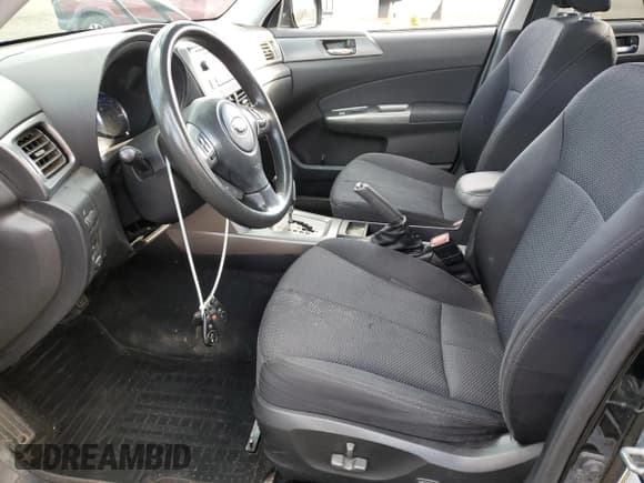 ✅ 2012 Subaru Forester X Premium • VIN: JF2SHADC7CH418610 • Лот: 90823495. Опубликован ранее на Copart с пробегом 213 066 миль. Бесплатный доступ к архиву аукционных продаж из США и подробный отчёт об истории автомобиля на DreamBid. Изображение 7.