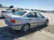 1998 BMW 3 Series 328i z VIN WBACD4326WAV64466, wystawiony jako Copart lot #74957534 z przebiegiem 152 963 mil mil oraz Szkoda całkowita • Salvage title. Historia ofert i sprzedaży dostępna na DreamBid. Obrazek 3.