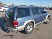 ✅ 2000 Ford Explorer Eddie Bauer • VIN: 1FMDU84P6YZB77943 • Лот: 40303953. Опубликован ранее на IAAI с пробегом Не указан. Бесплатный доступ к архиву аукционных продаж из США и подробный отчёт об истории автомобиля на DreamBid. Изображение 4.