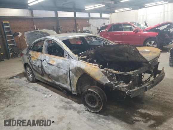 ✅ 2011 Hyundai Sonata GLS • VIN: 5NPEB4AC0BH238467 • Lot: 91849015. Wystawiony na Copart z przebiegiem Nie podano. Bezpłatny archiwum sprzedaży aukcyjnych z USA i szczegółowy raport historii pojazdu na DreamBid. Zdjęcie 4.