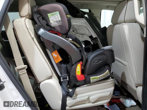 ✅ 2021 GMC Yukon Denali • VIN: 1GKS2DKL5MR450850 • Лот: 80213955. Опубликован ранее на Copart с пробегом 40 698 миль. Бесплатный доступ к архиву аукционных продаж из США и подробный отчёт об истории автомобиля на DreamBid. Изображение 11.