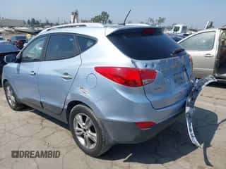 2010 Hyundai Tucson Limited with VIN KM8JU3AC9AU066880, listed as a IAAI auction lot 42980354 with 192,573 mi miles and . Bid and sale history available at DreamBid. Image 3.