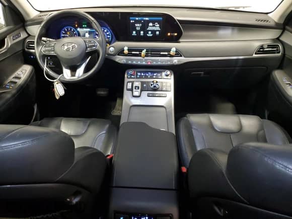 2020 Hyundai Palisade SEL с VIN KM8R4DHE1LU088388, выставлен на аукционе Copart как лот 74095624 с пробегом 105 906 миль миль и Списание • Salvage title. История ставок и продаж доступна на DreamBid. Изображение 8.