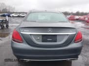 ✅ 2019 Mercedes-Benz C 300 • VIN: 55SWF8EBXKU291272 • Lot: 41976071. Wystawiony na IAAI z przebiegiem 59 100 mil. Bezpłatny archiwum sprzedaży aukcyjnych z USA i szczegółowy raport historii pojazdu na DreamBid. Zdjęcie 16.