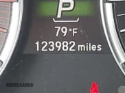 ✅ 2017 Acura TLX Technology • VIN: 19UUB1F57HA004932 • Lot: 42184002. Wystawiony na IAAI z przebiegiem 123 982 mil. Bezpłatny archiwum sprzedaży aukcyjnych z USA i szczegółowy raport historii pojazdu na DreamBid. Zdjęcie 15.