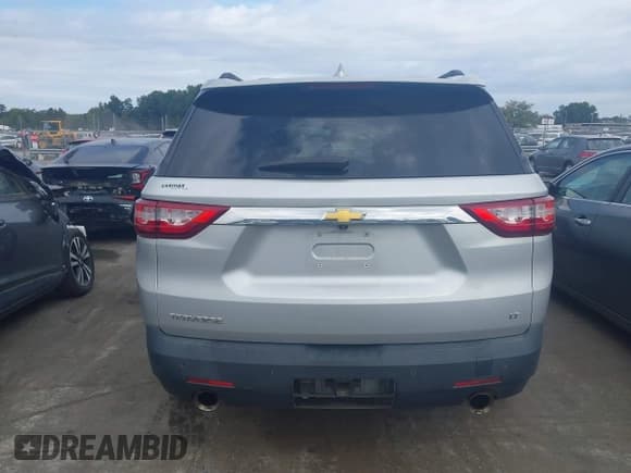✅ 2020 Chevrolet Traverse LT • VIN: 1GNERHKW1LJ133836 • Лот: 43406965. Опубликован ранее на IAAI с пробегом 89 960 миль. Бесплатный доступ к архиву аукционных продаж из США и подробный отчёт об истории автомобиля на DreamBid. Изображение 17.