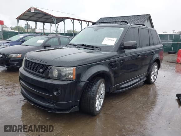 ✅ 2013 Land Rover Range Rover Sport HSE Lux • VIN: SALSK2D45DA778461 • Lot: 42337070. Listed on IAAI with 103,047 mi. Free auction sales archive from the USA and detailed vehicle history report at DreamBid. Image 2.