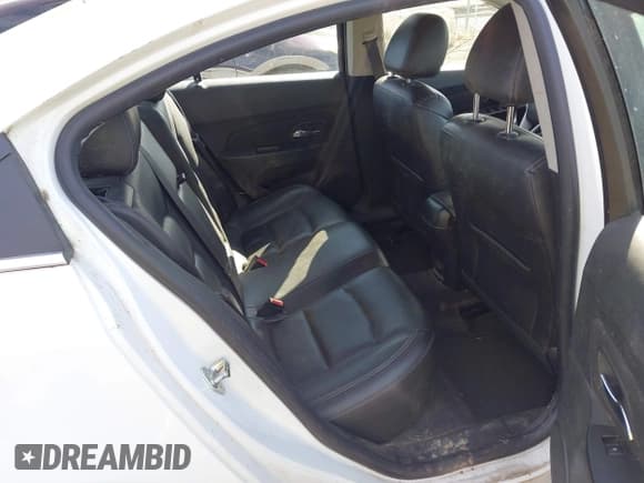 ✅ 2015 Chevrolet Cruze LT • VIN: 1G1PE5SB5F7258227 • Lot: 43460827. Listed on IAAI with 128,271 mi. Free auction sales archive from the USA and detailed vehicle history report at DreamBid. Image 8.